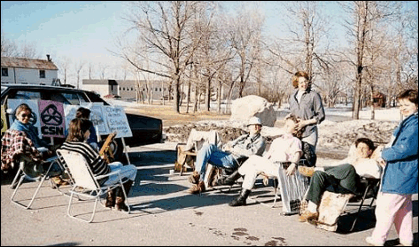 Membres du SCCCUQAR pendant la mobilisation de 1987